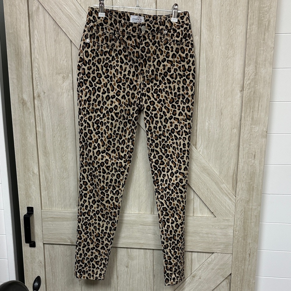 Crown & Ivy Animal Print Skinny Jeans - Brown and Black